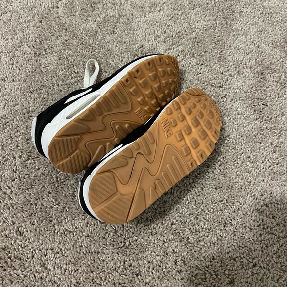 Women’s Nike Air Max 90!! Size 7 - Picture 5 of 5